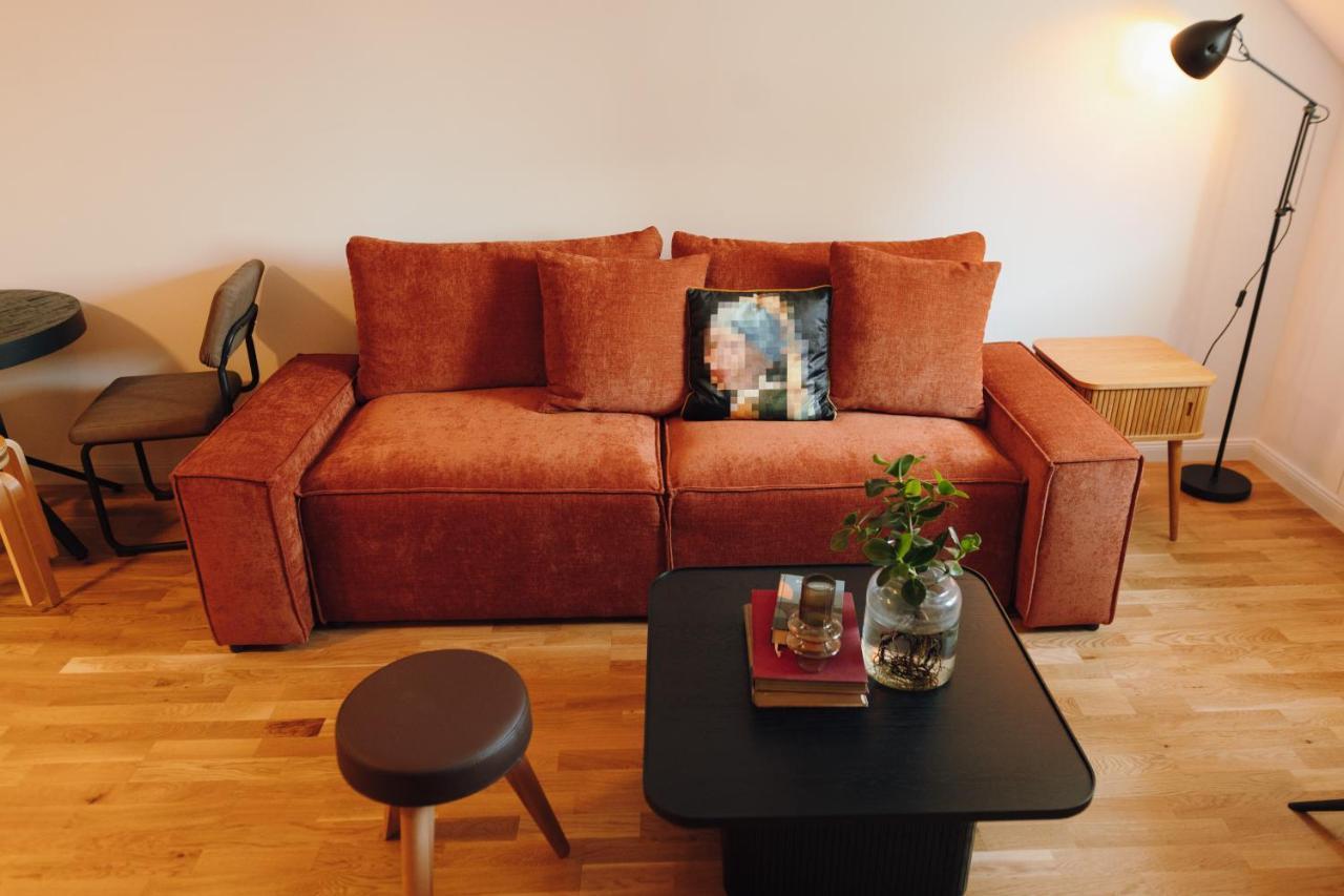 Modern Mezzanine Apt At Jecna St プラハ エクステリア 写真